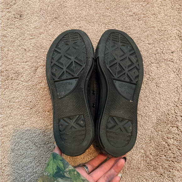 Converse Women's Black Sneakers - Picture 4 of 9